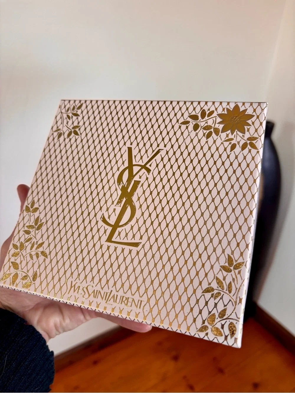 YVES SAINT LAURENT Authentic YSL White Gold Floral Collector Gift Storage Box